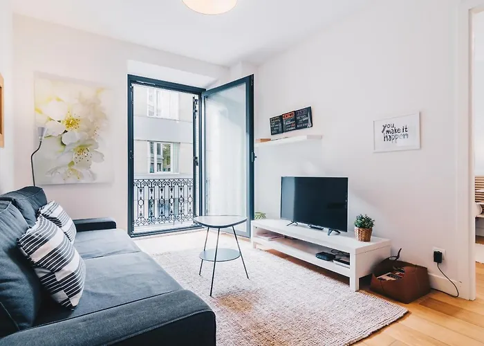 Domo By People 圣塞瓦斯蒂安